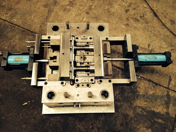 E/F Tapping Tee Mould